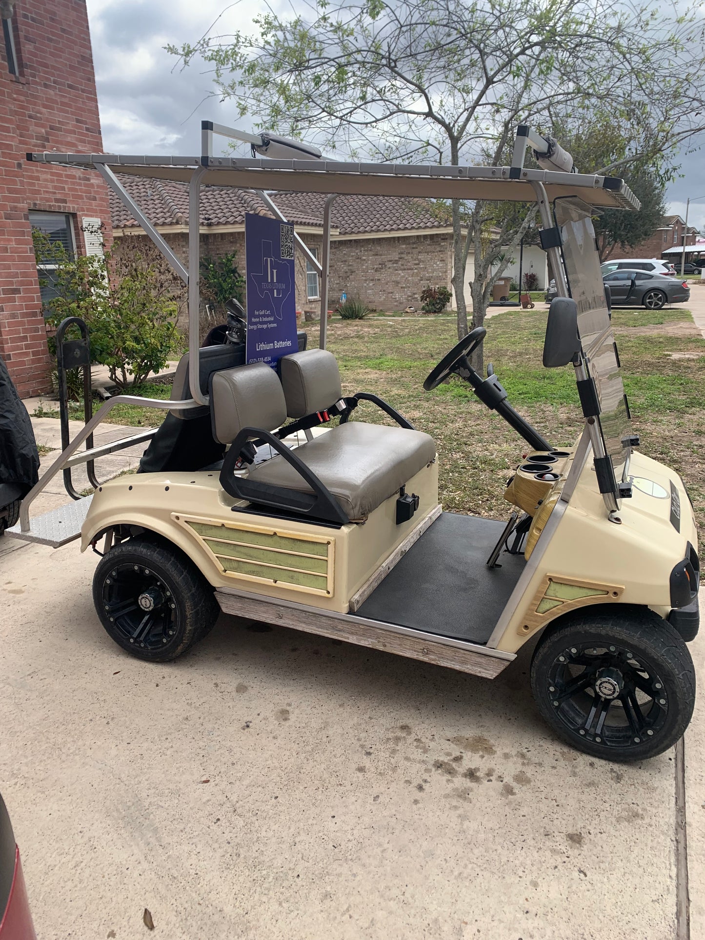 2004 Lithium Club Car DS Golf Cart