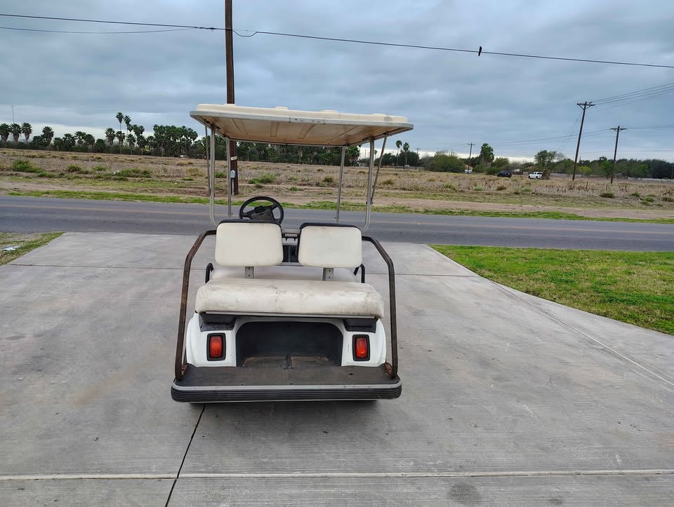 2006 Club Car DS Golf Cart