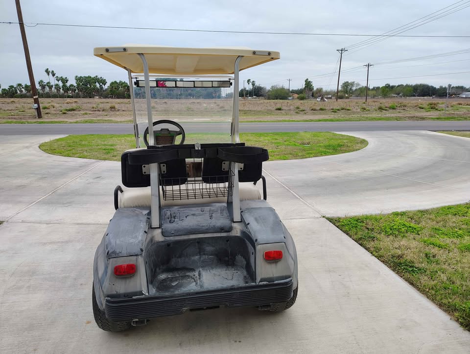 1992 Club Car DS Golf Cart