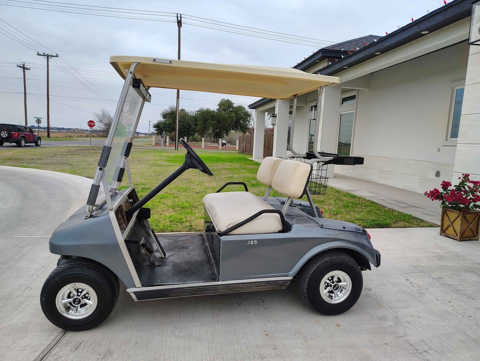 1992 Club Car DS Golf Cart