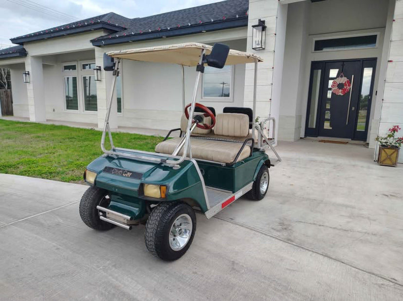 (2000 Club Car DS Golf Cart, Green