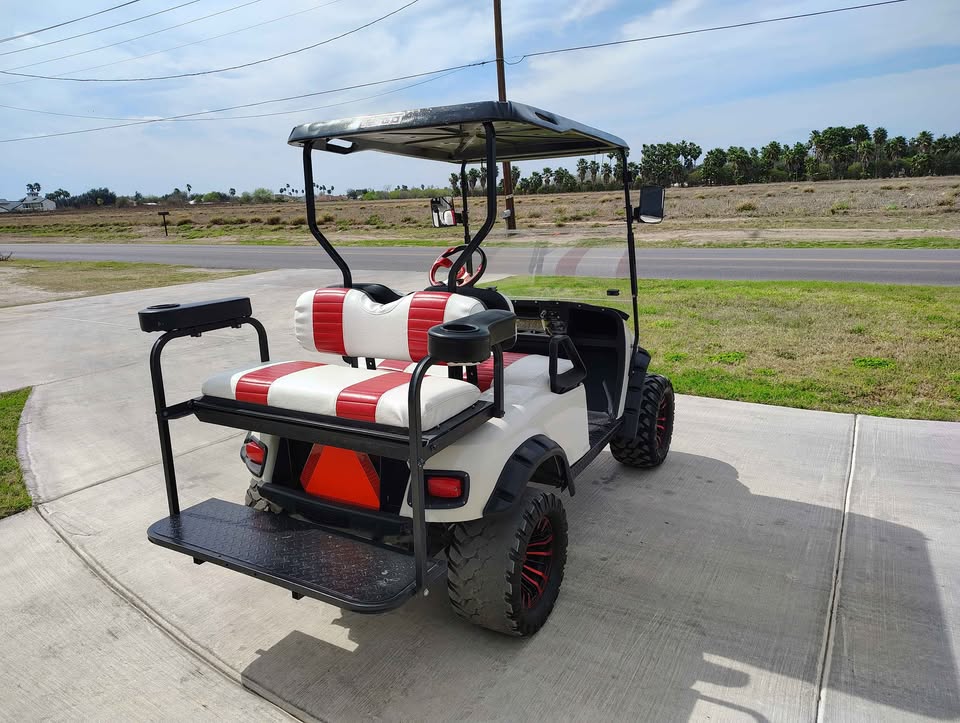 2002 E-Z-GO TXT Golf Cart