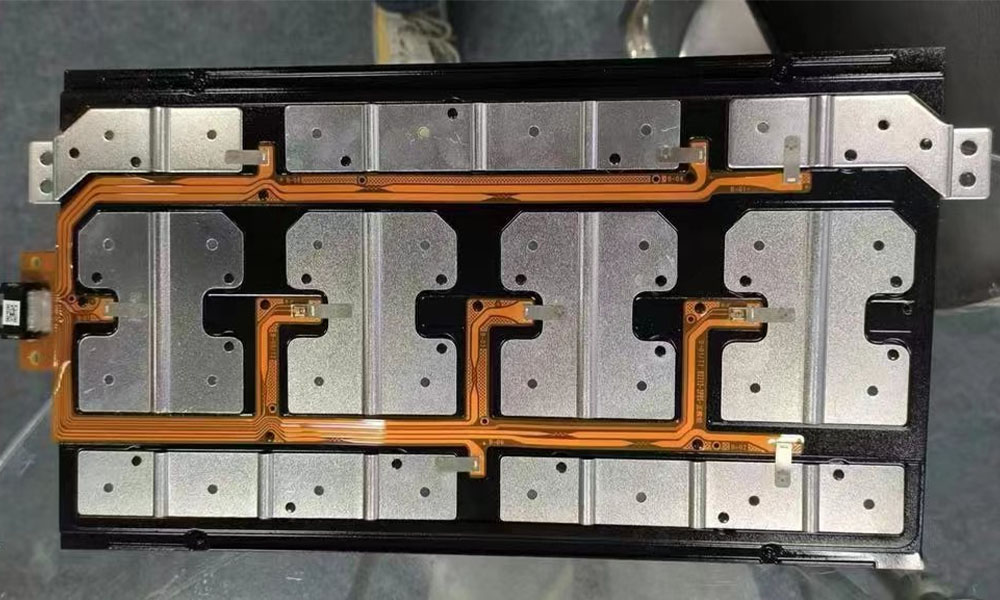CCS Integrated Busbars and Smart BMS Sampling